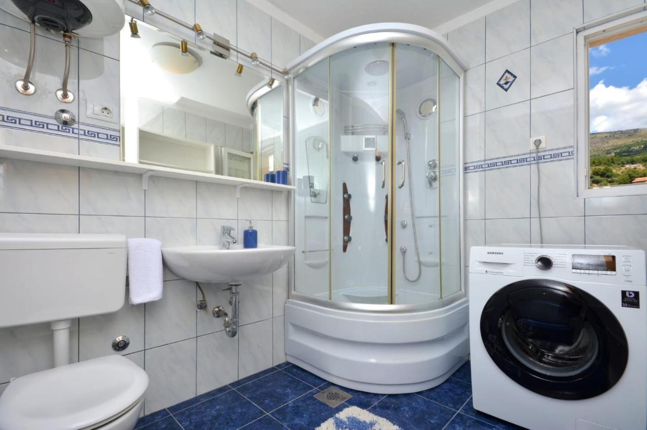 Apartman Vanda Apartment โปดสตรานา ภายนอก รูปภาพ